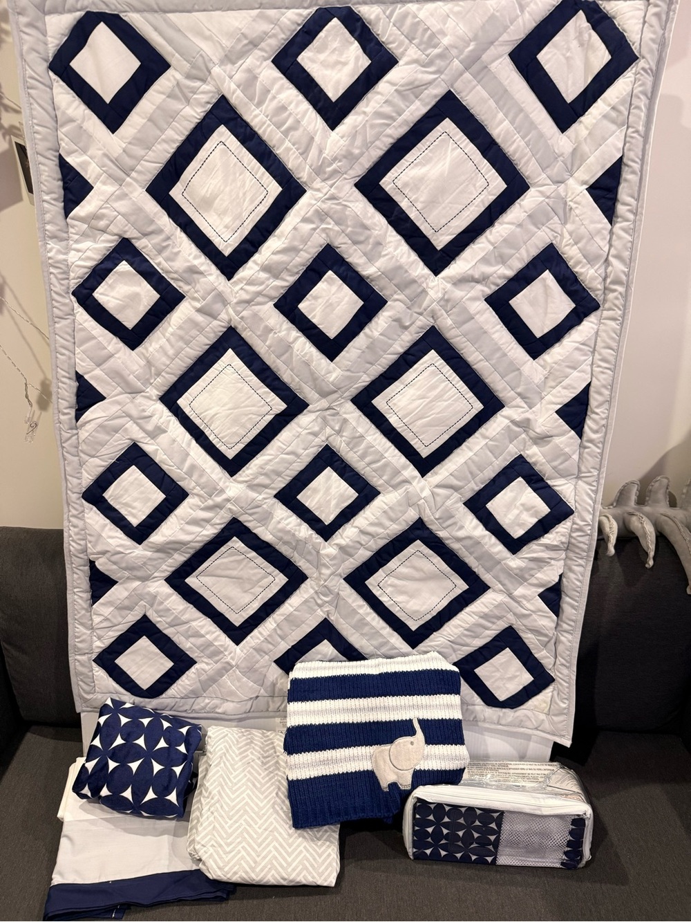 Navy and gray  Geometric baby crib Bedding bundle 6 pieces New see details